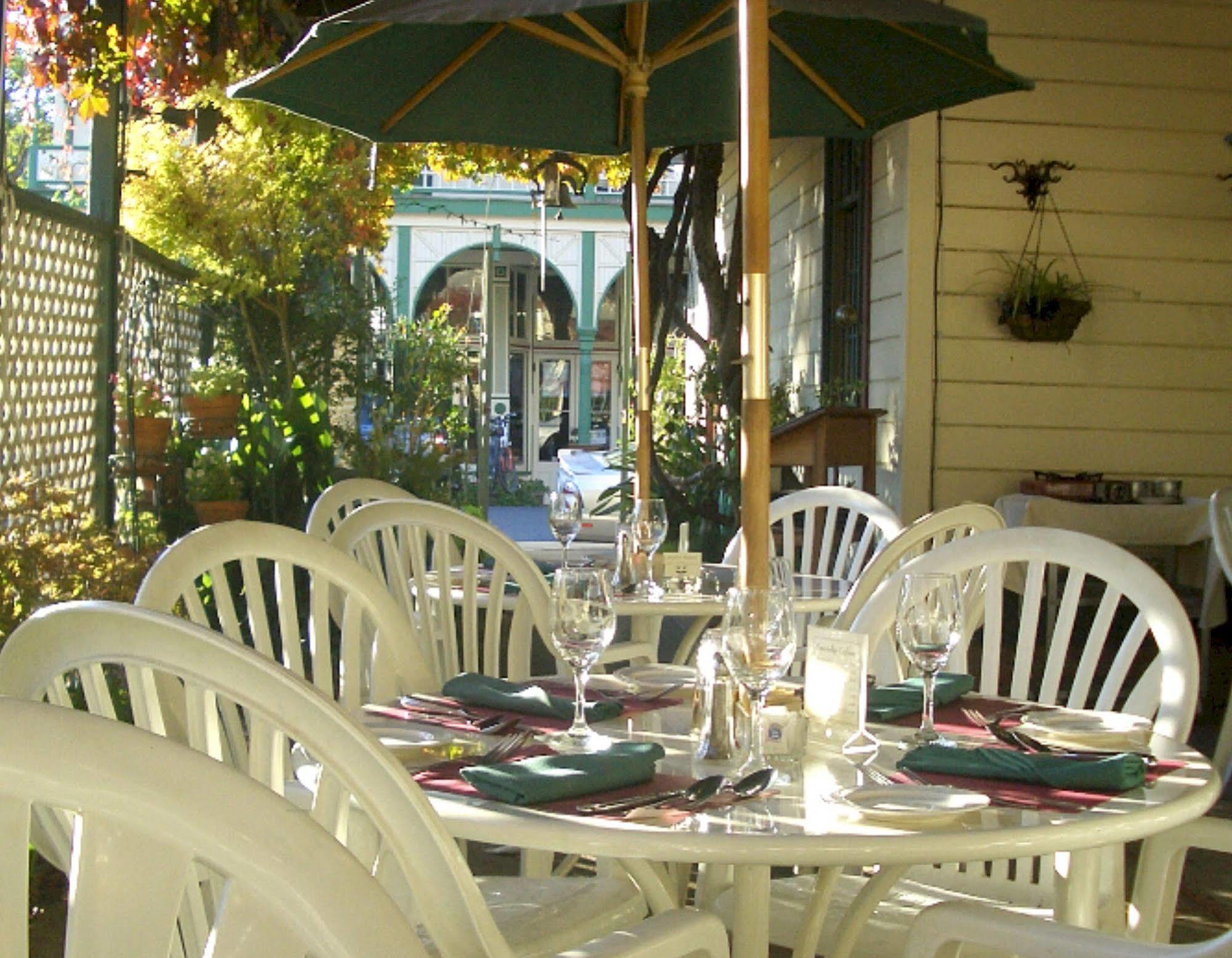 The National Hotel Jamestown Exterior foto